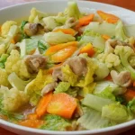 Kenikmatan Sederhana dari Seporsi Capcay: Sebuah Ode untuk Kelezatan Rumahan yang Abadi